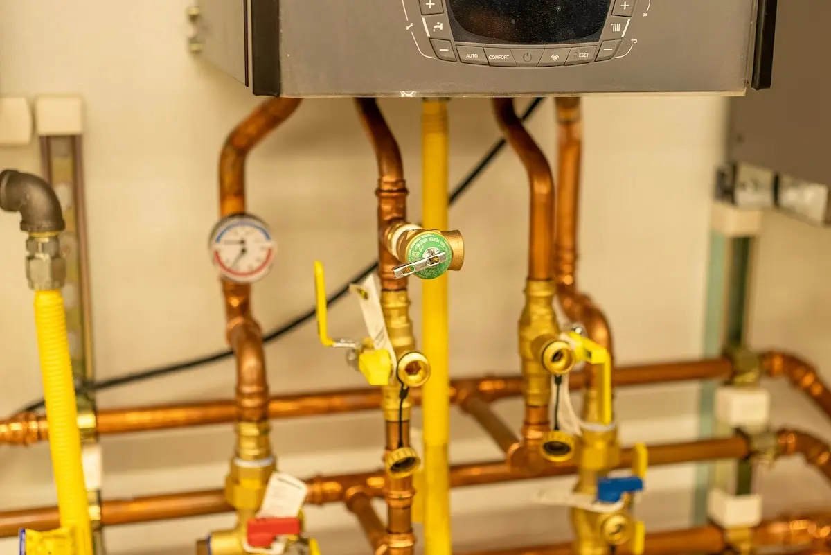 Licensed technician providing Sewer Cleanout for a homeowner in Stilwell